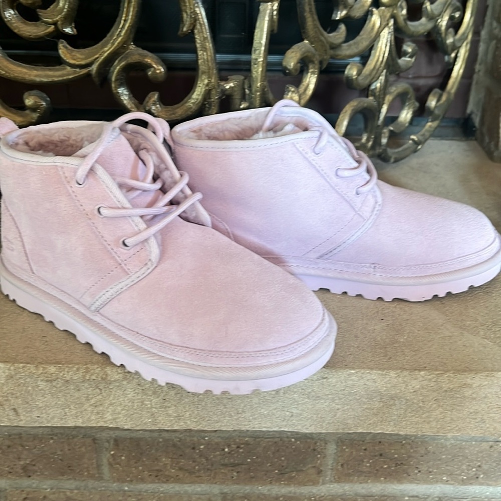 Womens UGG® Neumel Chukka Boot - Lavender Fog- NWOT